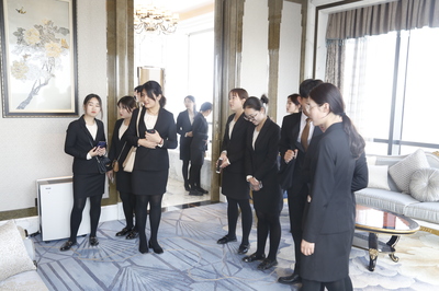 酒店管理系校企面對面 走進萬達酒店管理