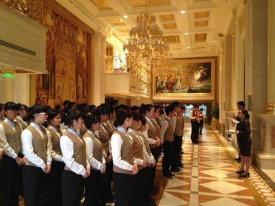 寧波旭宏酒店管理 餐飲服務的專業化與創新發展